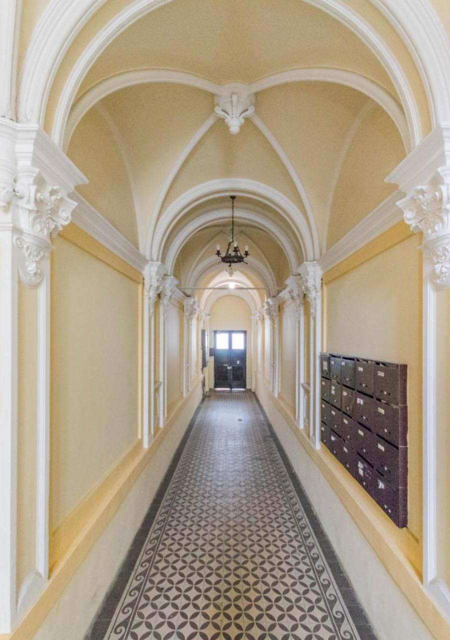 Budapest True Gem Downtown Next To Synagogue And Gozsdu Garden Area Exterior foto